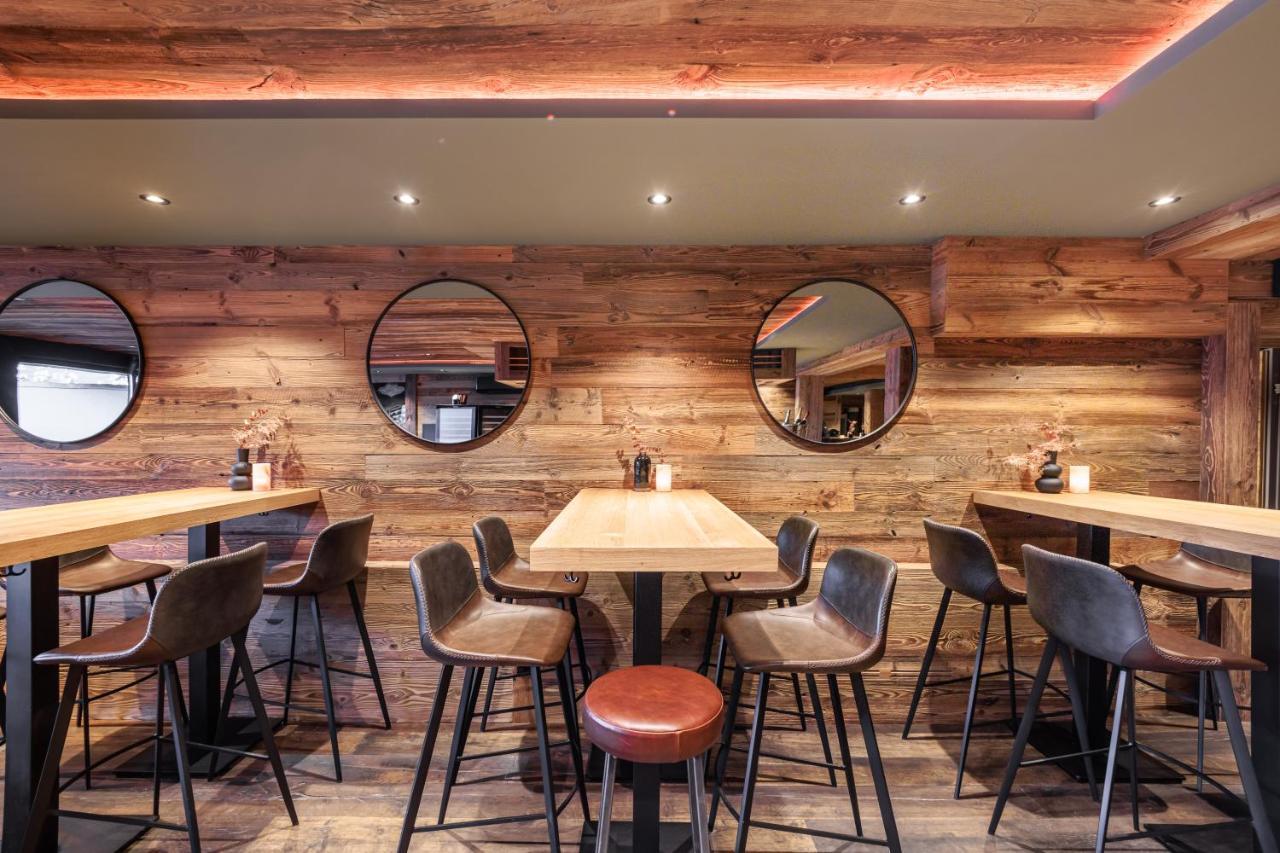No 8 Bed & Bar Hotel Verbier Exterior photo
