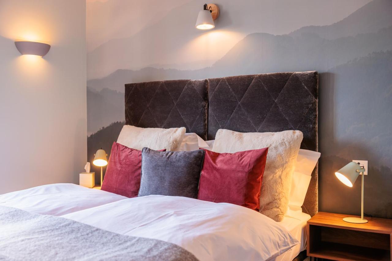 No 8 Bed & Bar Hotel Verbier Exterior photo